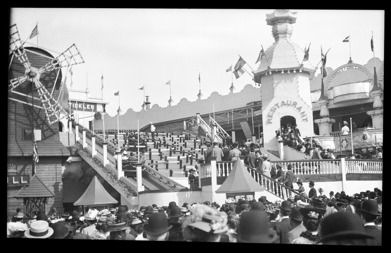 Luna Park, 1909 (nitratnegativ) av Eugene Wemlinger