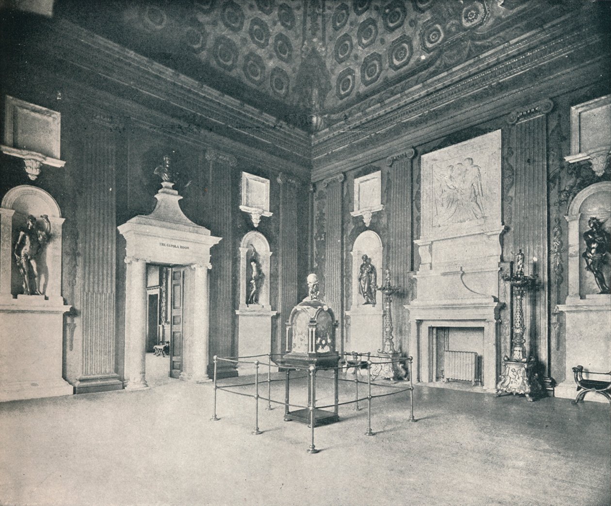 Kuppel- eller kuberommet på Kensington Palace, c1899, 1901 av Eyre and Spottiswoode