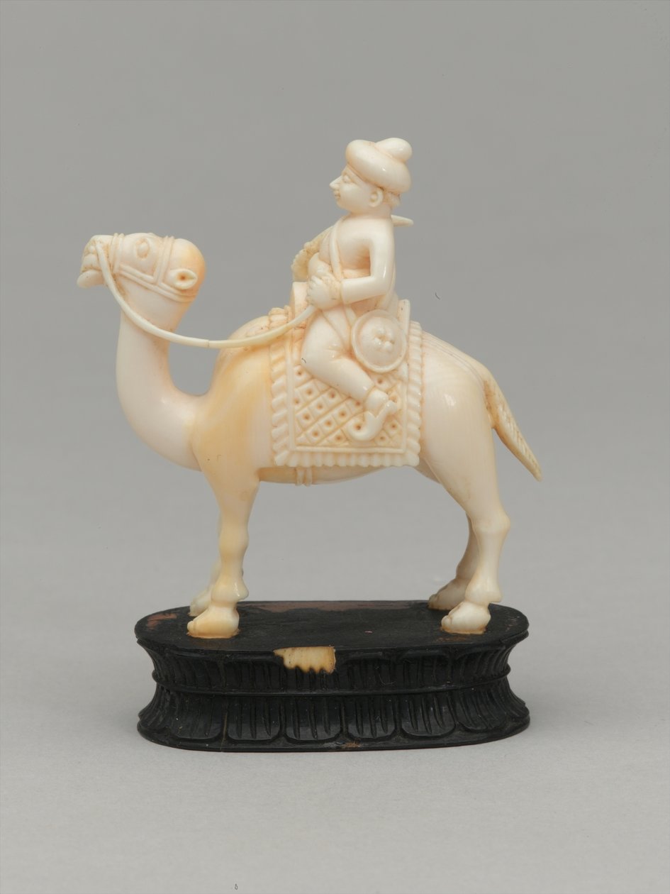 Svart ridder, sjakkbrikke, India, 1820 ca av F. Ernest Jackson