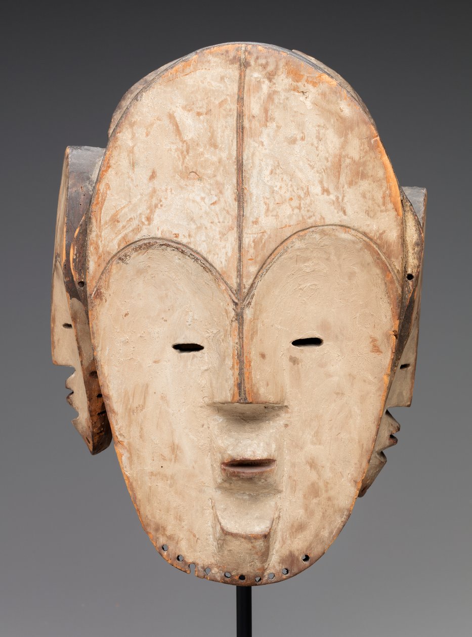 Maske (tre, kaolin) av Fang Culture