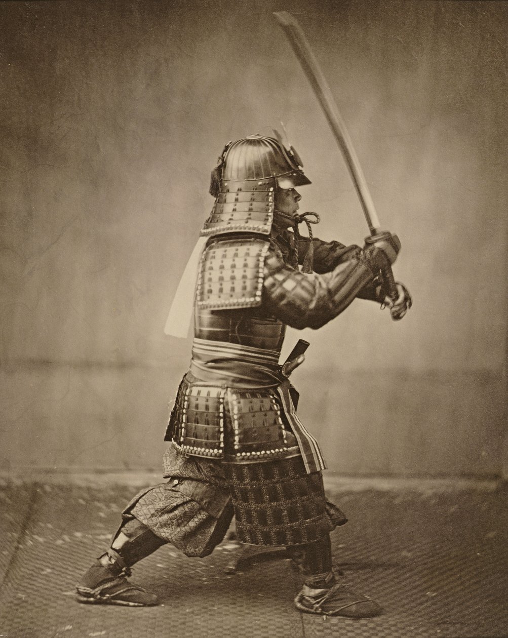 Samurai med hevet sverd, ca. 1860 (albumintrykk) av Felice Beato