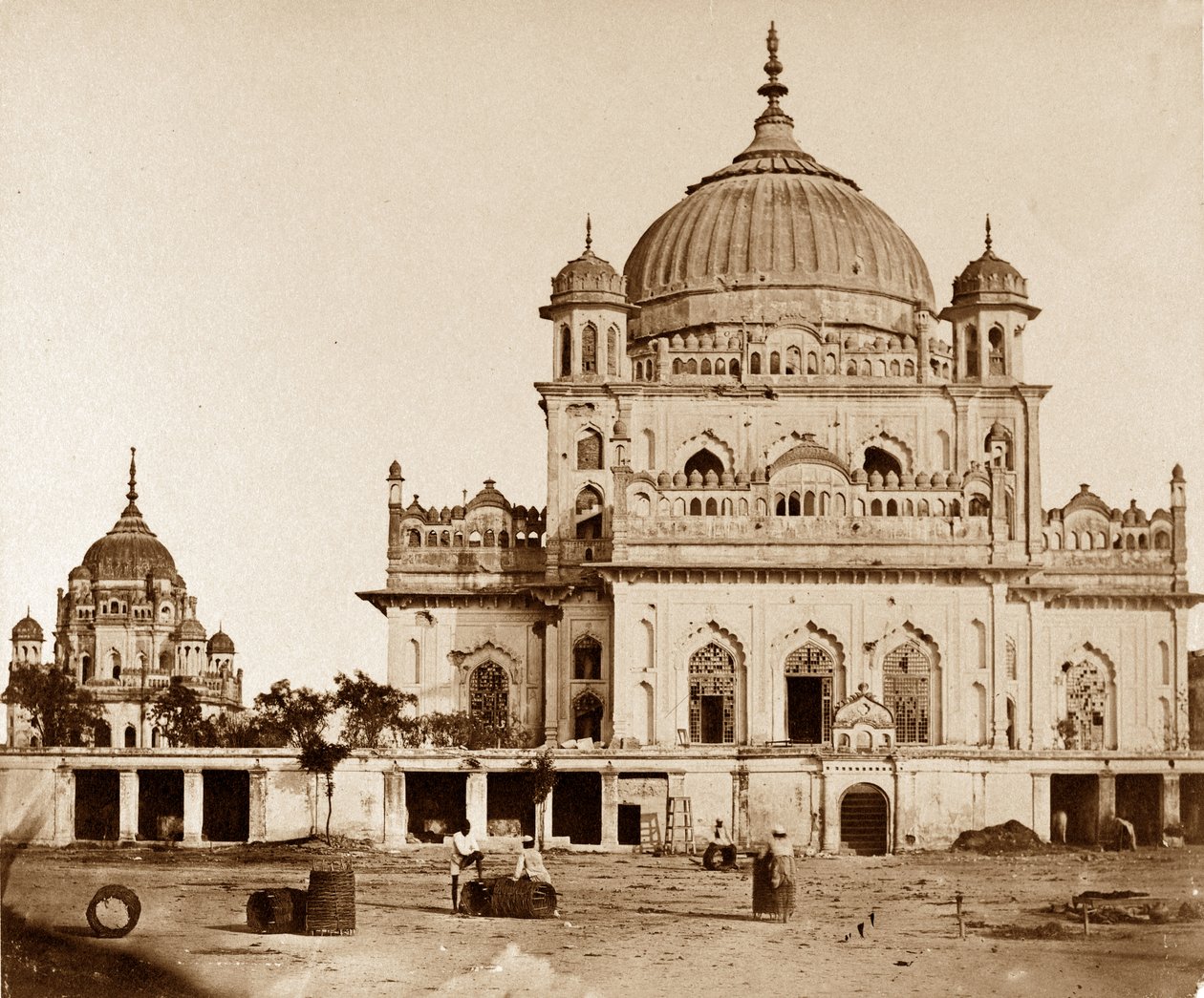Liten moske i Kaiserbagh, Lucknow av Felice Beato