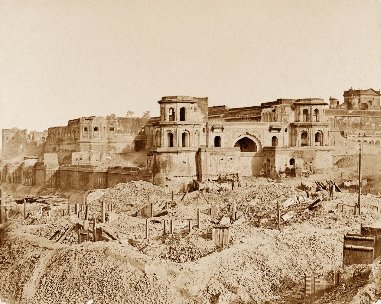 Munchee Bau eller Old Citadel of Lucknow av Felice Beato