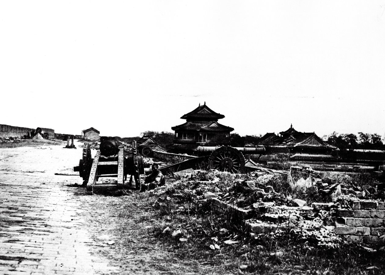 Toppen av muren i Peking, 1860 av Felice Beato