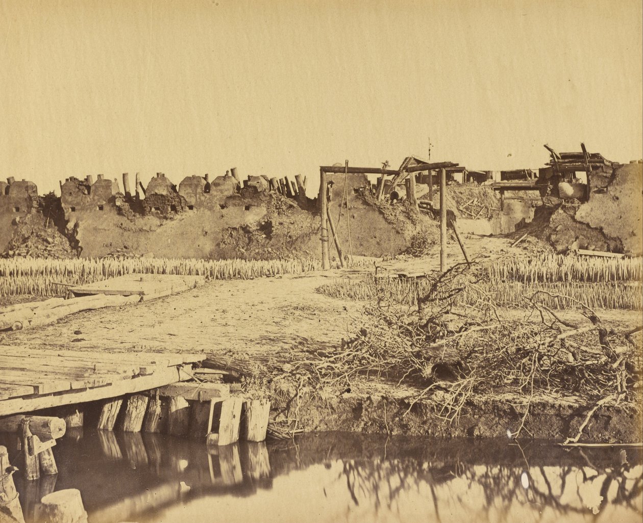 Utsiden av North Fort som viser den engelske inngangen 21. august 1860 av Felice Beato