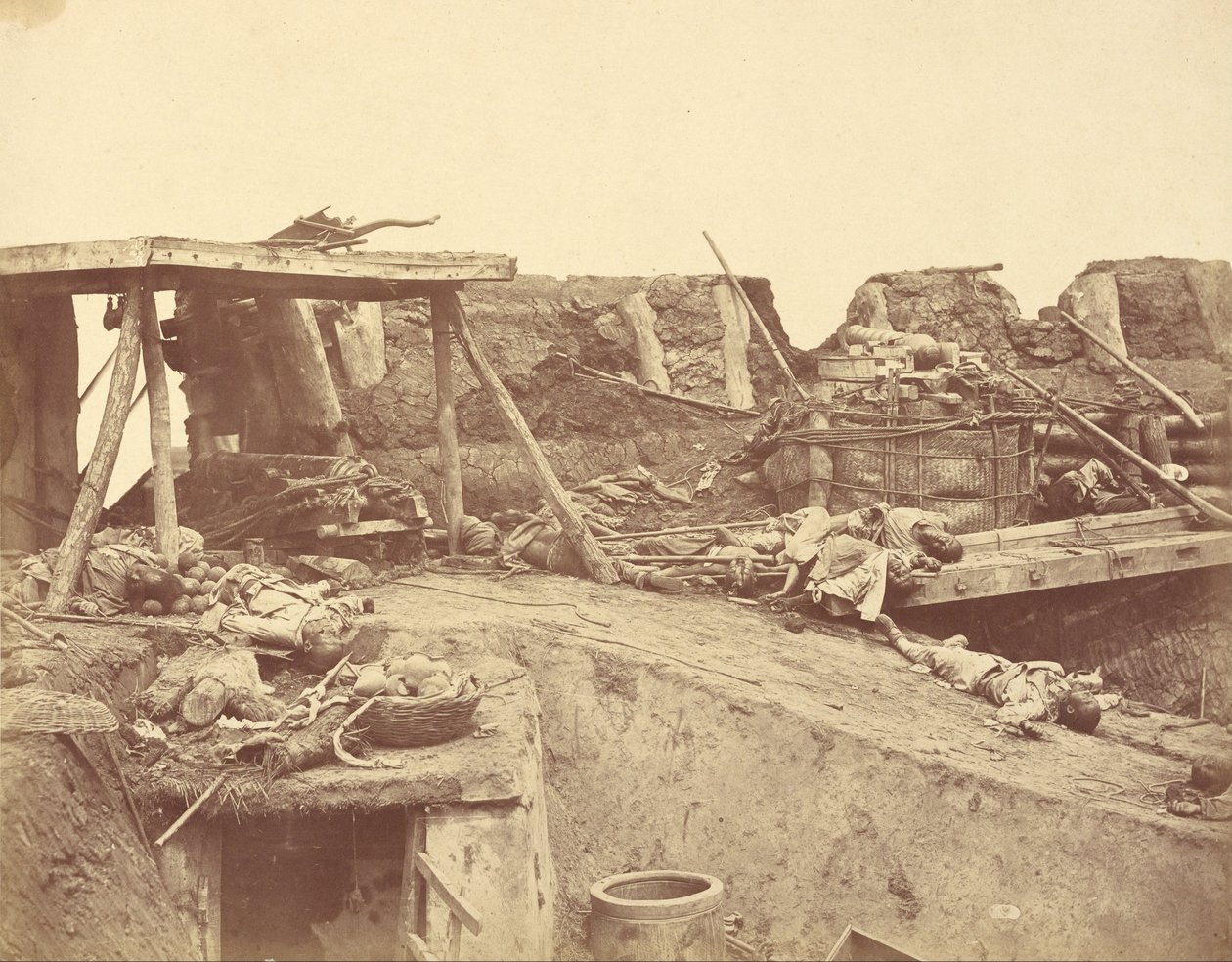 Interiør av den engelske inngangen til North Fort 21. august 1860 av Felice Beato