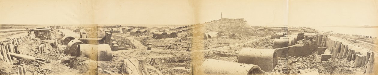 Interiør av North Fort Taku etter fangsten 21. august 1860 av Felice Beato