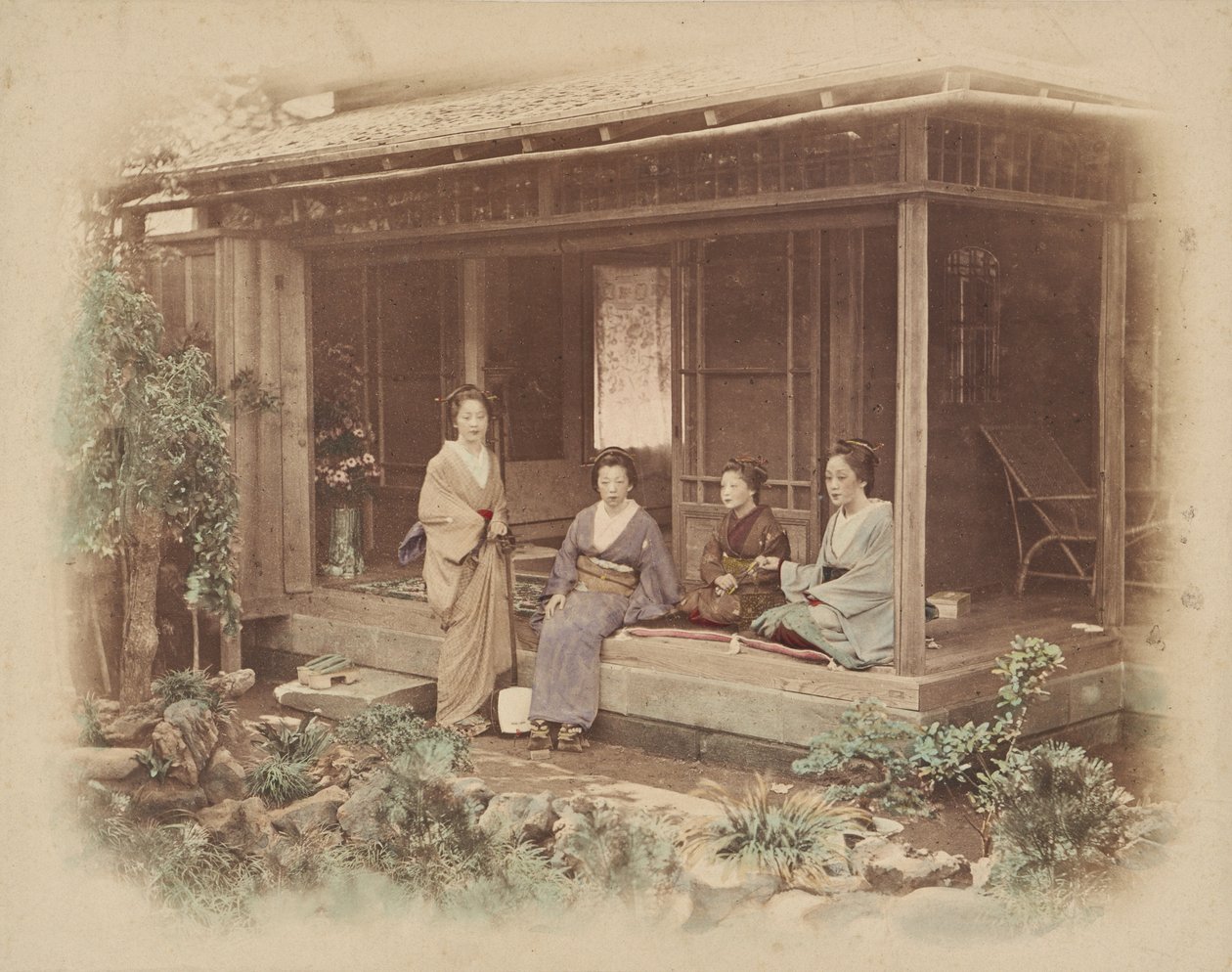 Japanske kvinner i et privat hus av Felice Beato