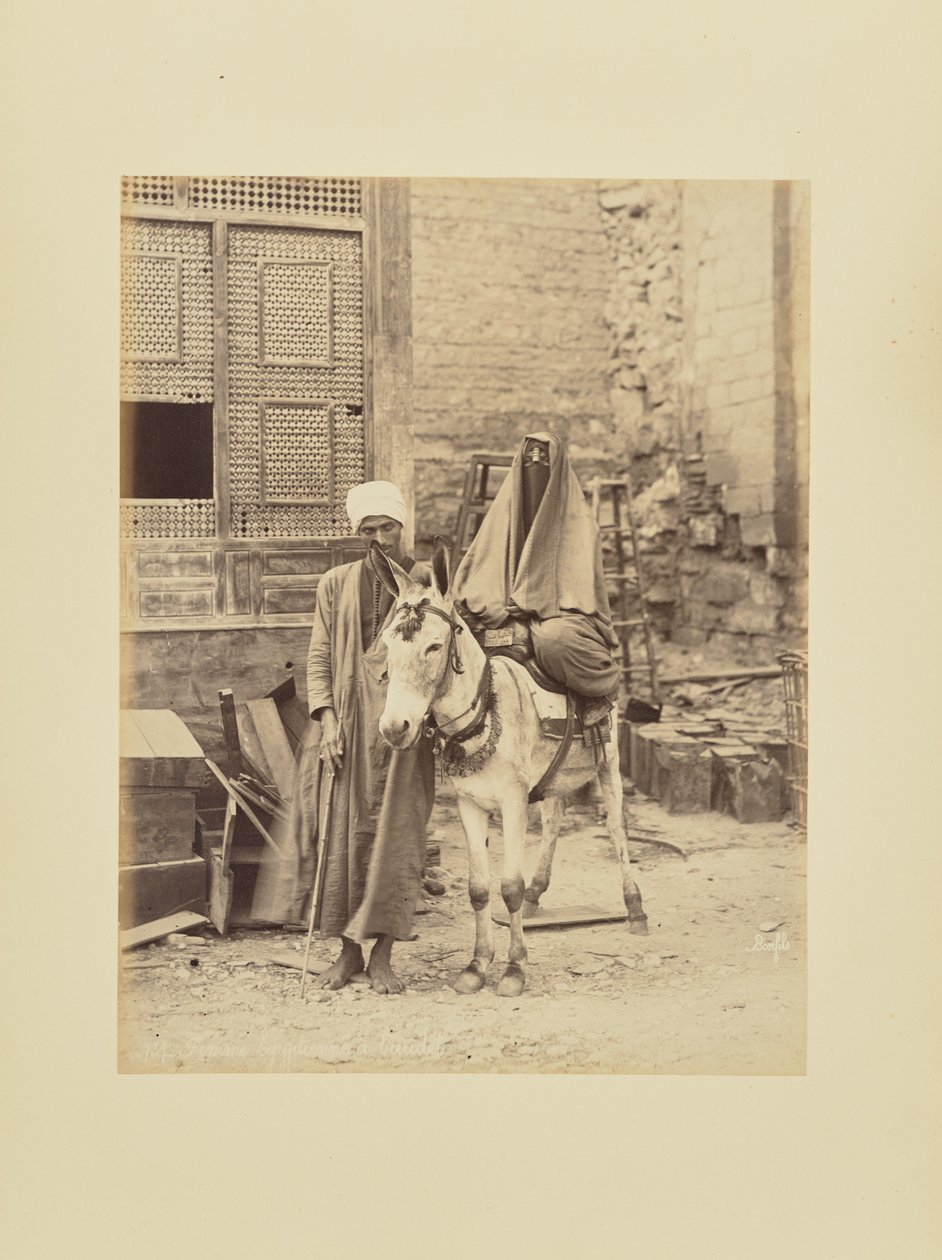 Egyptisk kvinne med et esel av Félix Bonfils