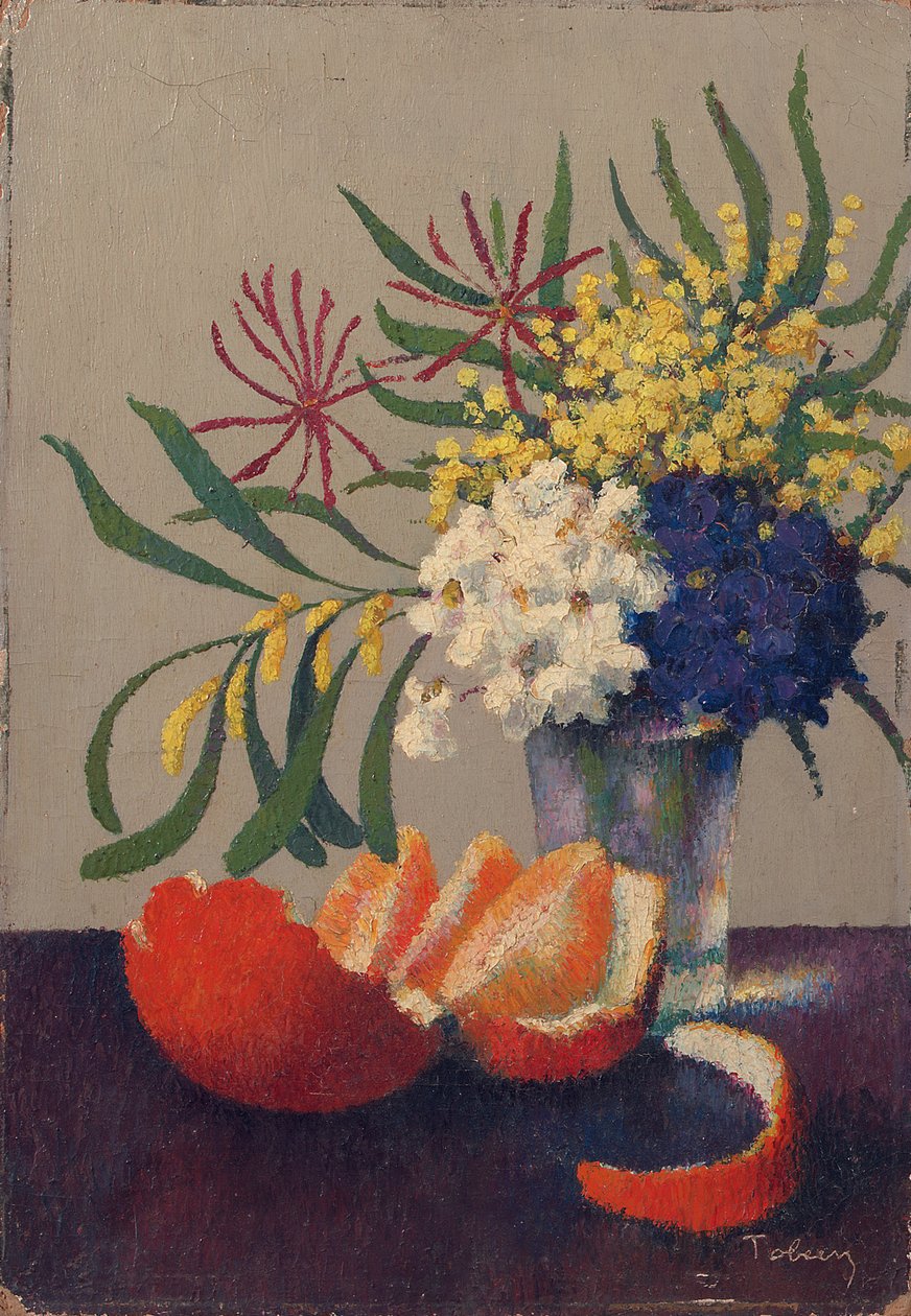 Stilleben med blomster og en appelsin (olje på papp) av Felix Elie Tobeen