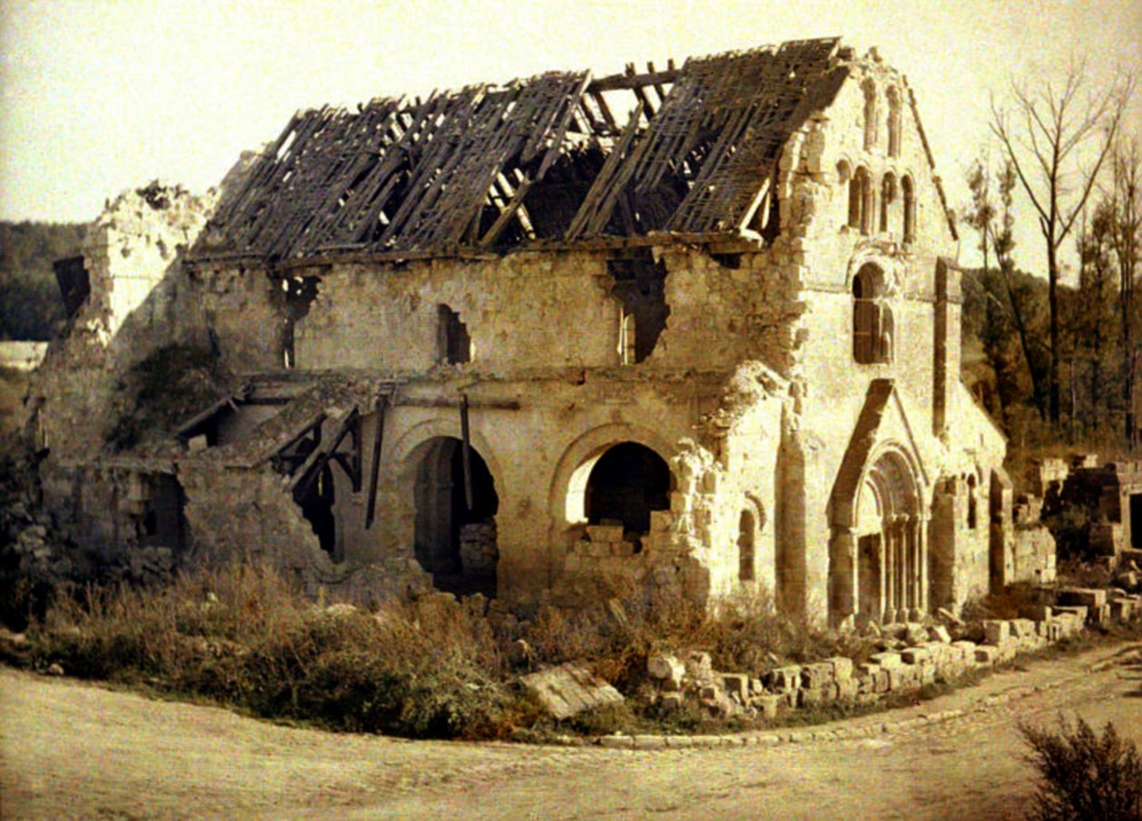 Kirke skadet av artilleriild, Tracy-le-Val, D