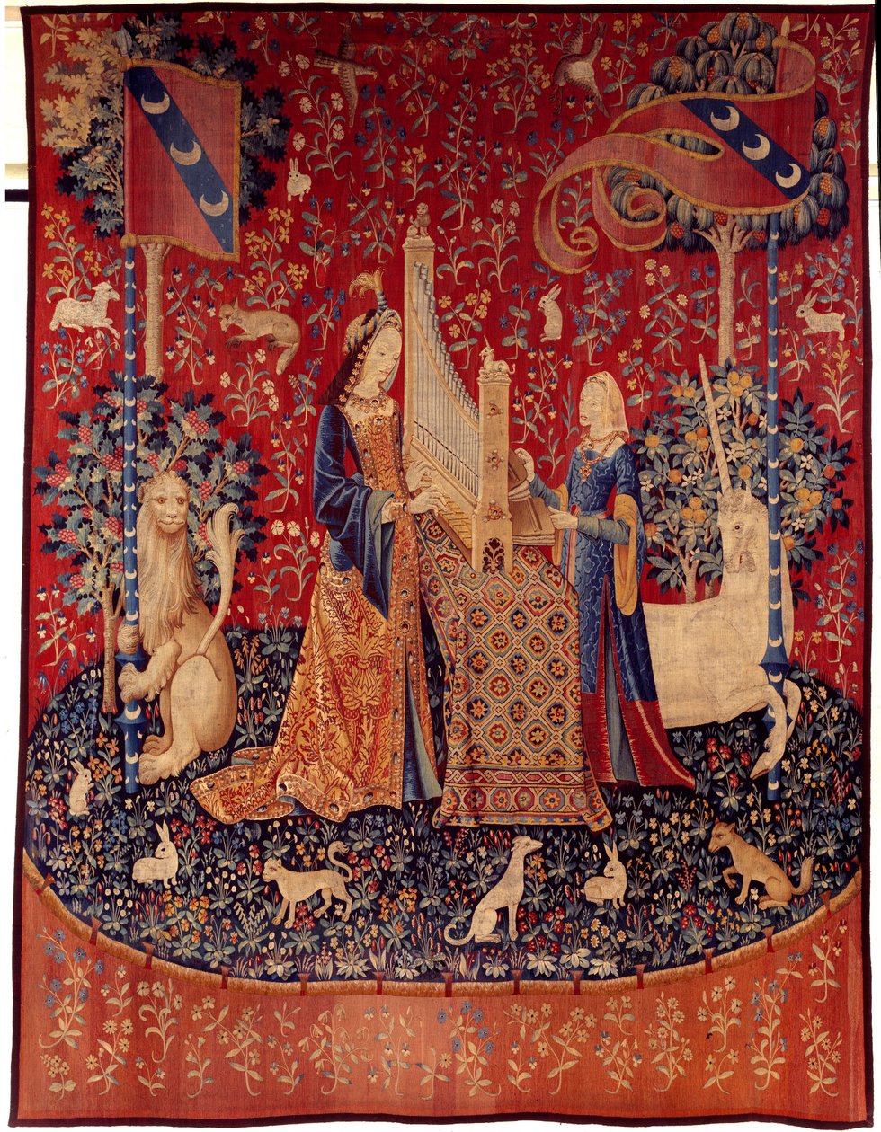 Curtain of the Lady of the Unicorn (Lady of the Unicorn): hørsel. Ull- og silketeppe laget mellom 1484 og 1500. Fra Chateau de Boussac, Creuse. Dim. 3,7x4,7 m. Paris, Nasjonalmuseet for middelalderen, Thermes de Cluny av Flemish School