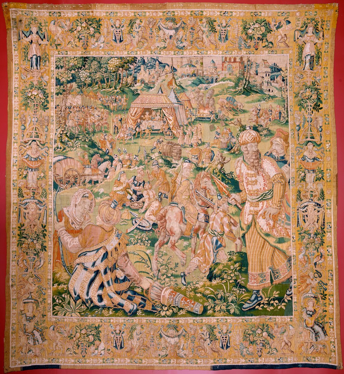 flamsk billedvev. Serie: The Book of Judith. Holofernes bankett (El banquete de Holofernes). Sjette billedvev i serien. Produksjon: Nederland, Brussel(?). Andre halvdel av 1500-tallet. Stoff: Ull. Sted: Saint Nicholas of Bari-kirken (m av Flemish School