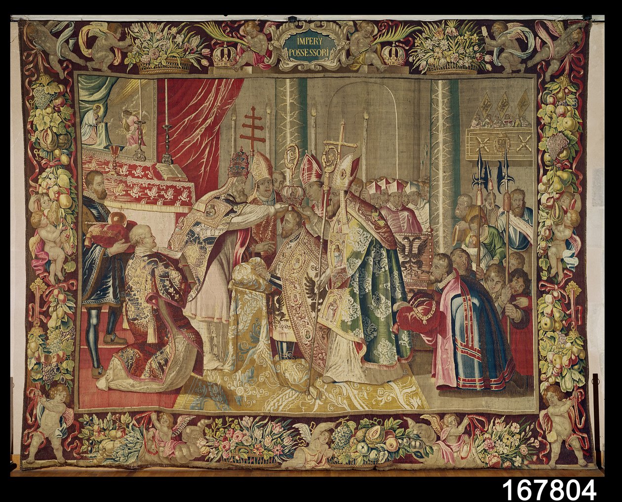 The Coronation of Charles V (1500-58) fra The Tapestry of Charles Quint, ca. 1630-40 av Flemish School