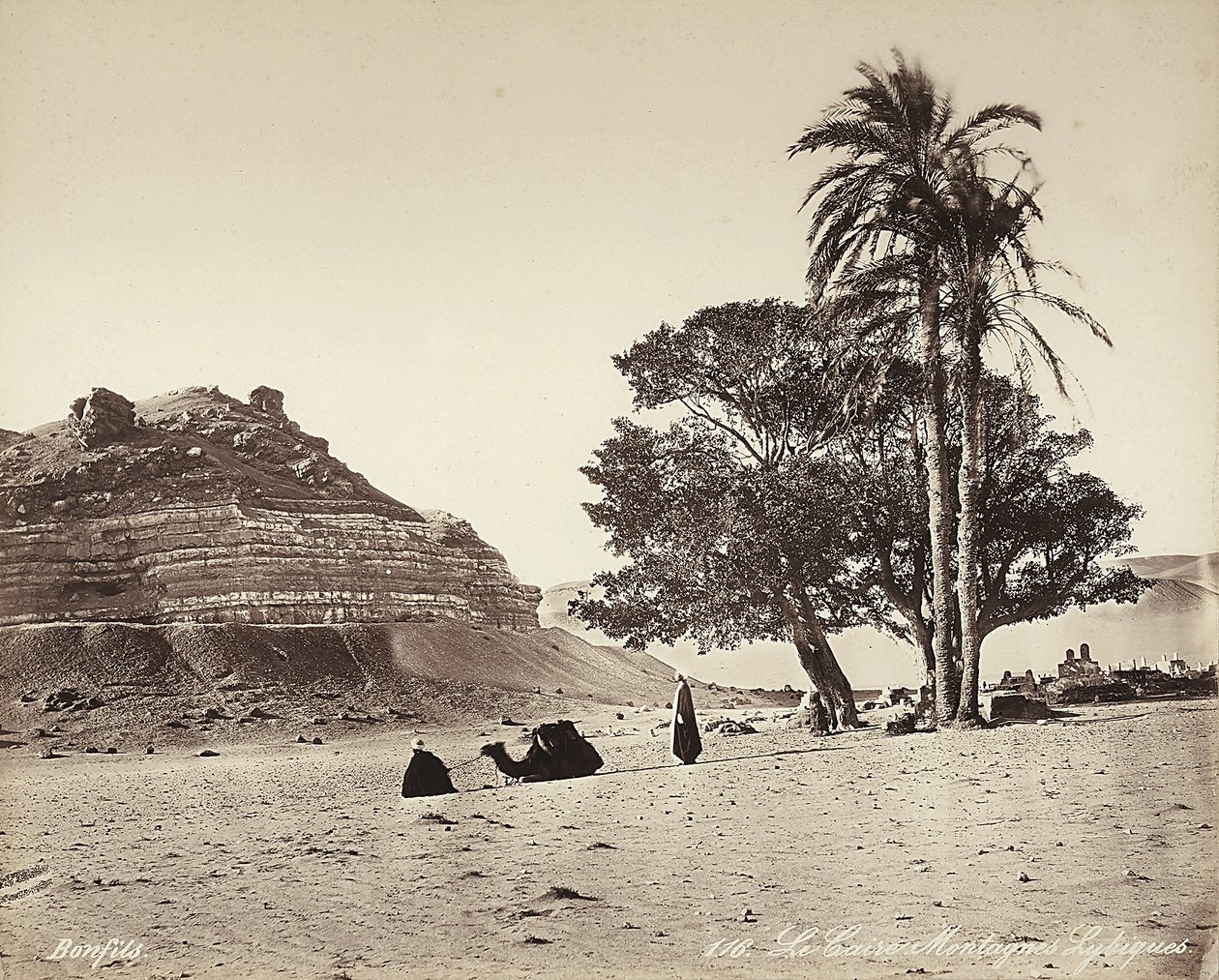 Ørkenområde i utkanten av Kairo, Egypt av Félix Bonfils