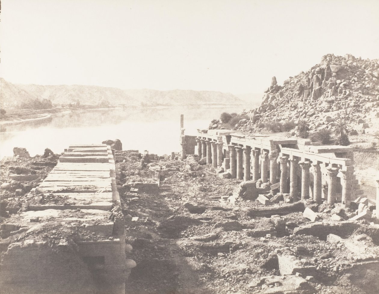 Island of Fileh Philæ, generelt syn tatt fra punkt I, på plattformen..., 1851-52, trykt 1853-54. av Félix Teynard