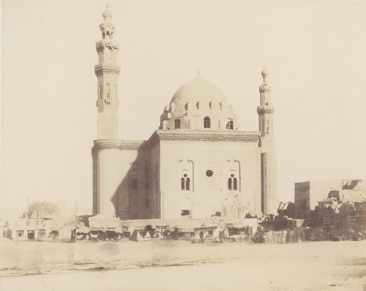 Le Kaire, moskeen til Sultan Haçan le Tombeau, 1851-52, trykt 1853-54. av Félix Teynard