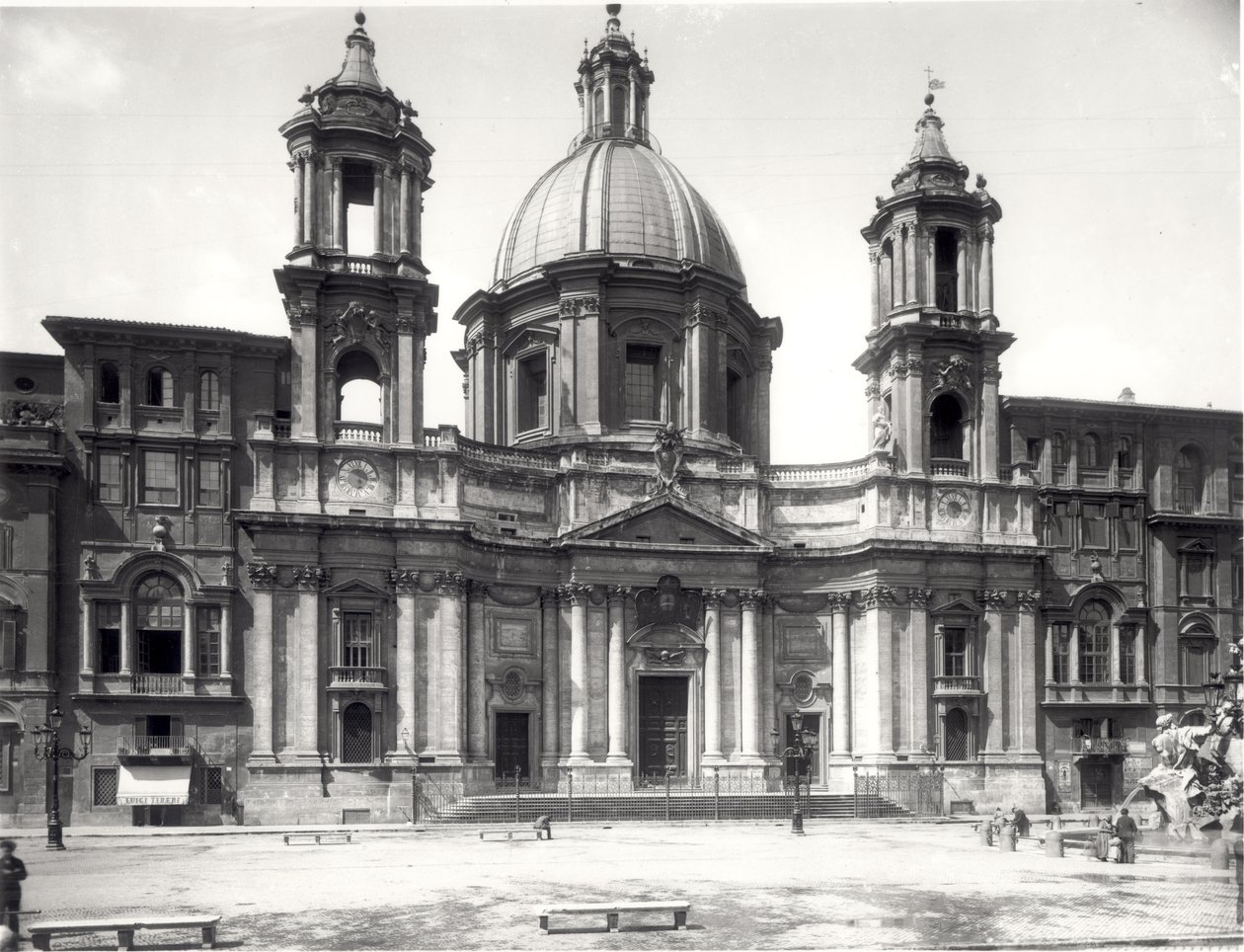 Sant Agnese kirke, 1653-57 av Francesco Borromini