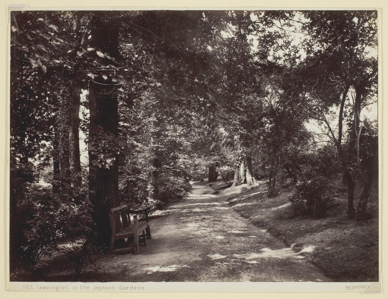 Leamington, i Jephson Gardens, 186094. av Francis Bedford