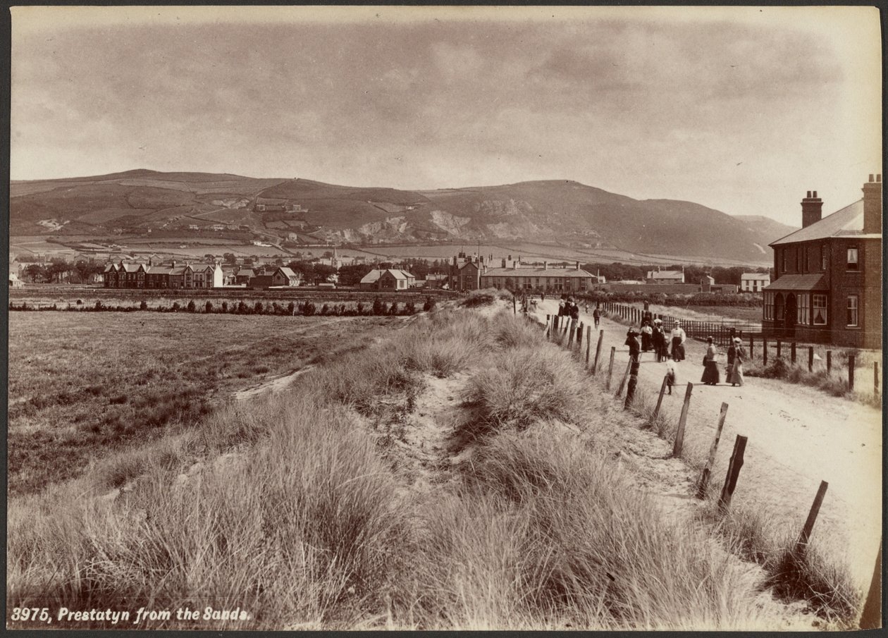 Prestatyn sett fra sanden av Francis Bedford