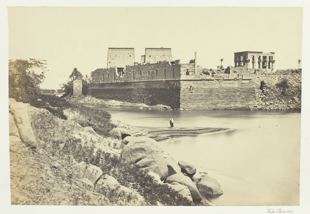 Sørenden av øya Philæ, 1857. av Francis Frith