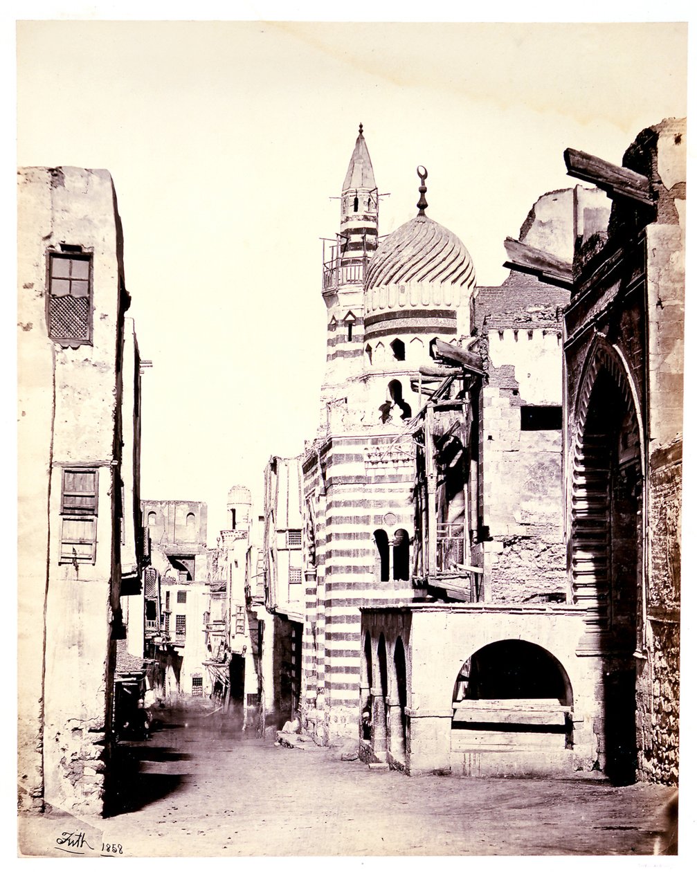 Gatebilde i Kairo av Francis Frith