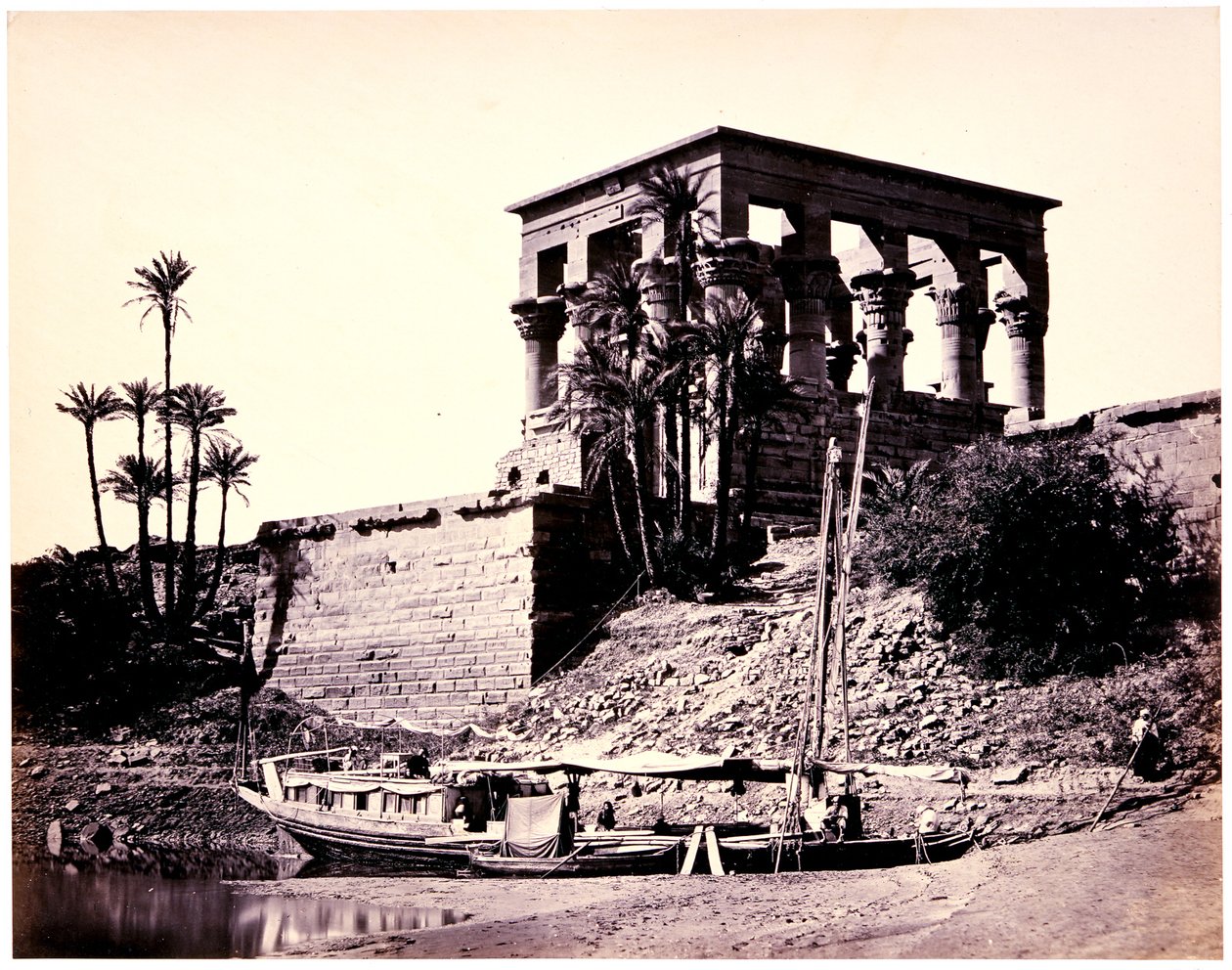 Det hypetrale tempelet, Philae av Francis Frith