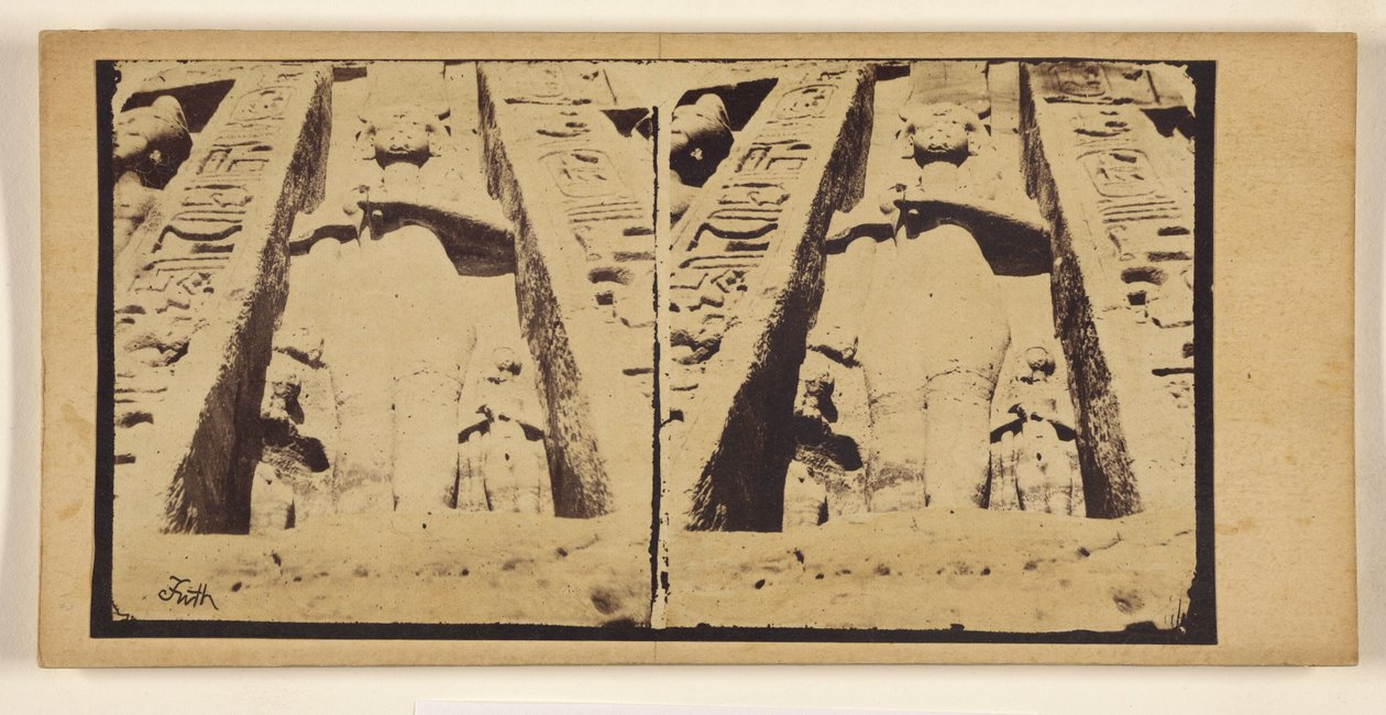 [Der kleine Felsentempel von Abu Simbel.] av Francis Frith