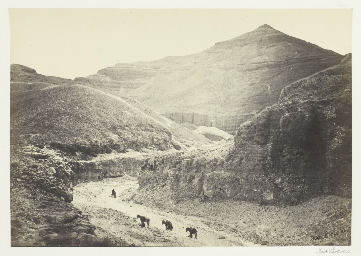 Valley of the Tomb of the Kings, Theben, 1857. av Francis Frith