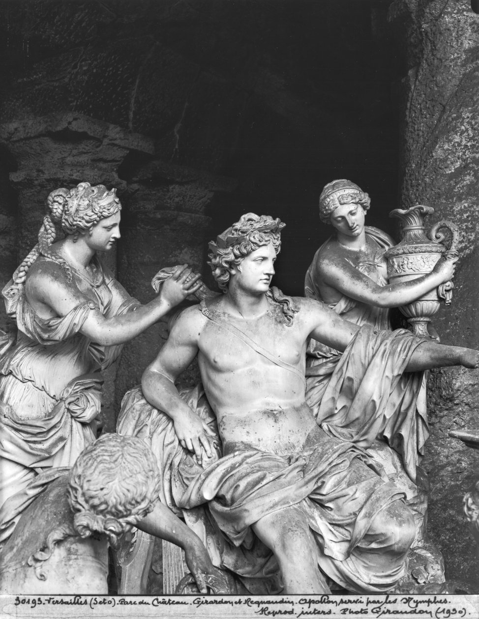 Apollo pleiet av nymfene i lunden til Apollo-badene, henrettet med bistand fra Thomas Regnaudin (1622-1706) 1666-75 (detalj) (se 242847, 242848) (marmor) av Francois Girardon