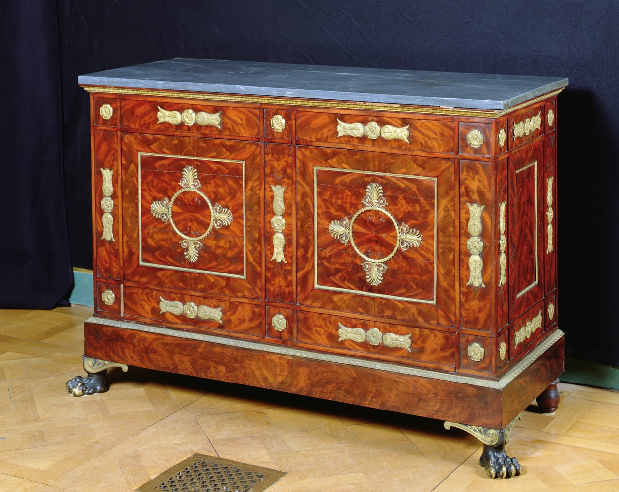 Skjenk, ca. 1810 (tre og marmor) av Francois H. G. (attr. to) Jacob Desmalter