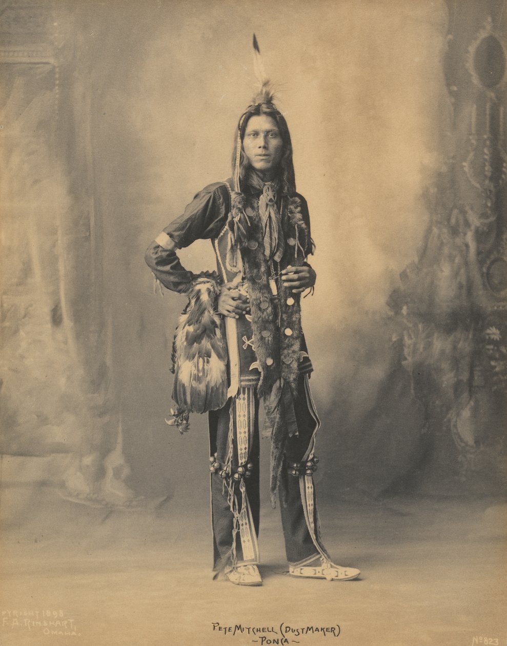 Pete Mitchell (DustMaker) -Ponca-, 1898 (platina palladiumtrykk) av Frank Albert Rinehart
