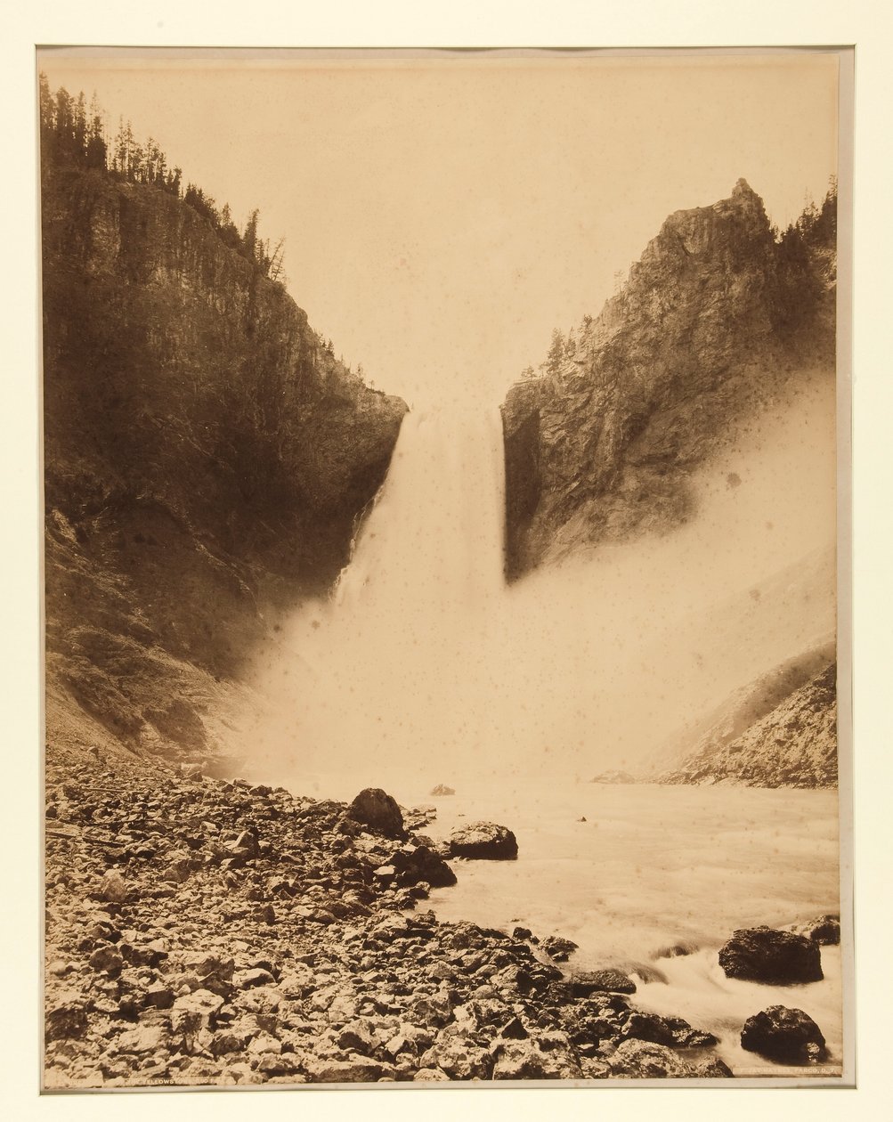 Great Falls of the Yellowstone, 360 fot av Frank Jay Haynes