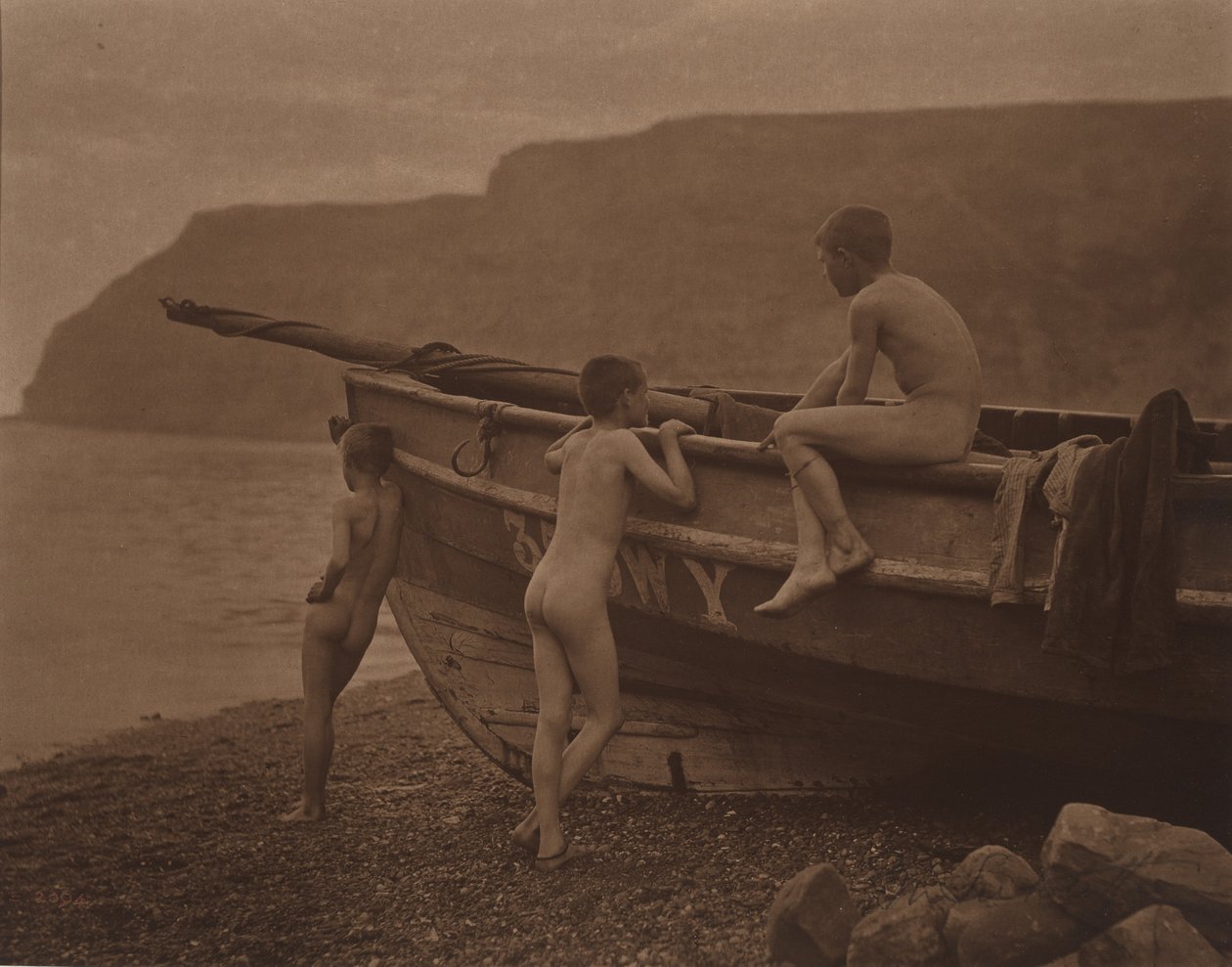 In Puris Naturalibus (I naturtilstand) av Frank Meadow Sutcliffe