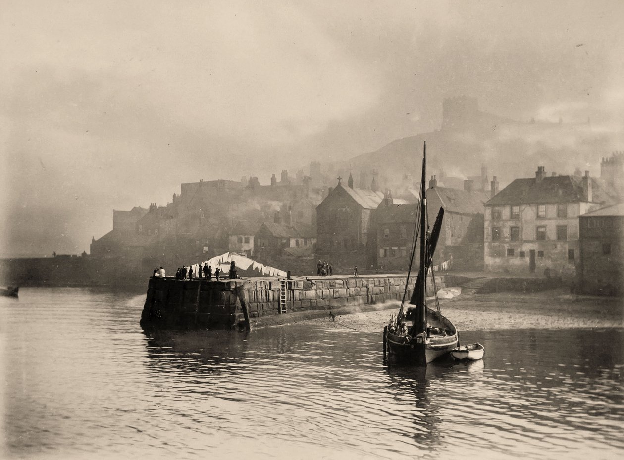 Utsikt over havnen, Whitby, North Yorkshire. 1884 (bilde) av Frank Meadow Sutcliffe