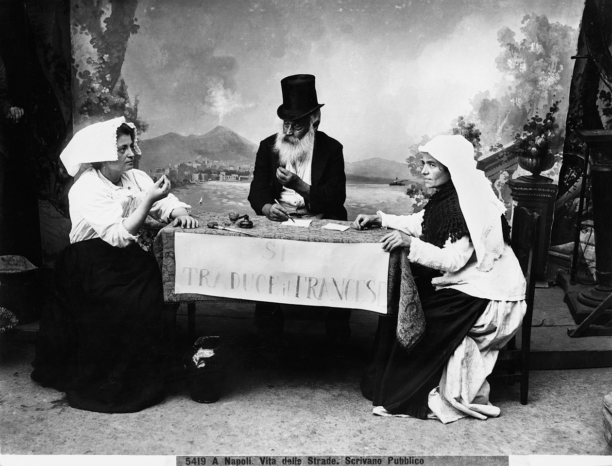 Offentlig skriver i Napoli, ca. 1890 (glassplate) av Fratelli Alinari Fratelli Alinari