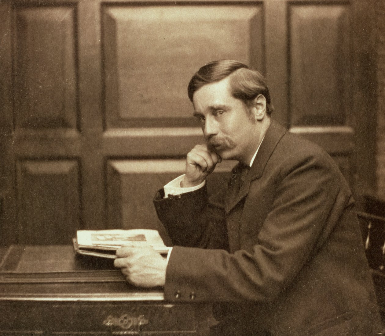 HG Wells, britisk forfatter, 1903 av Frederick Hollyer