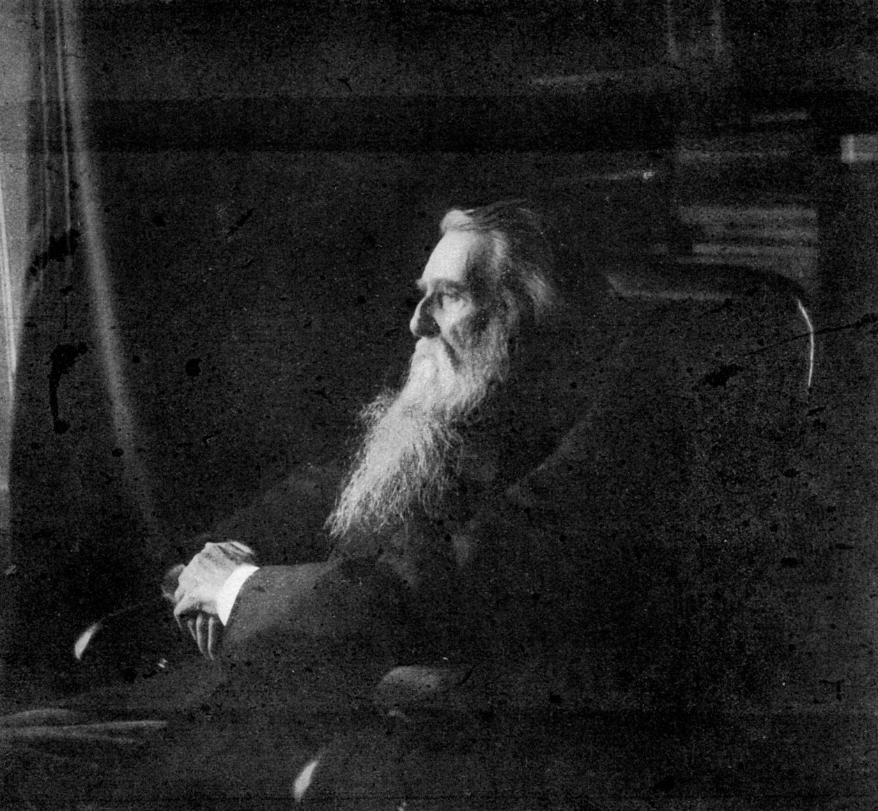 John Ruskin , britisk kunstner, forfatter, kritiker og samfunnstenker, 1900. av Frederick Hollyer