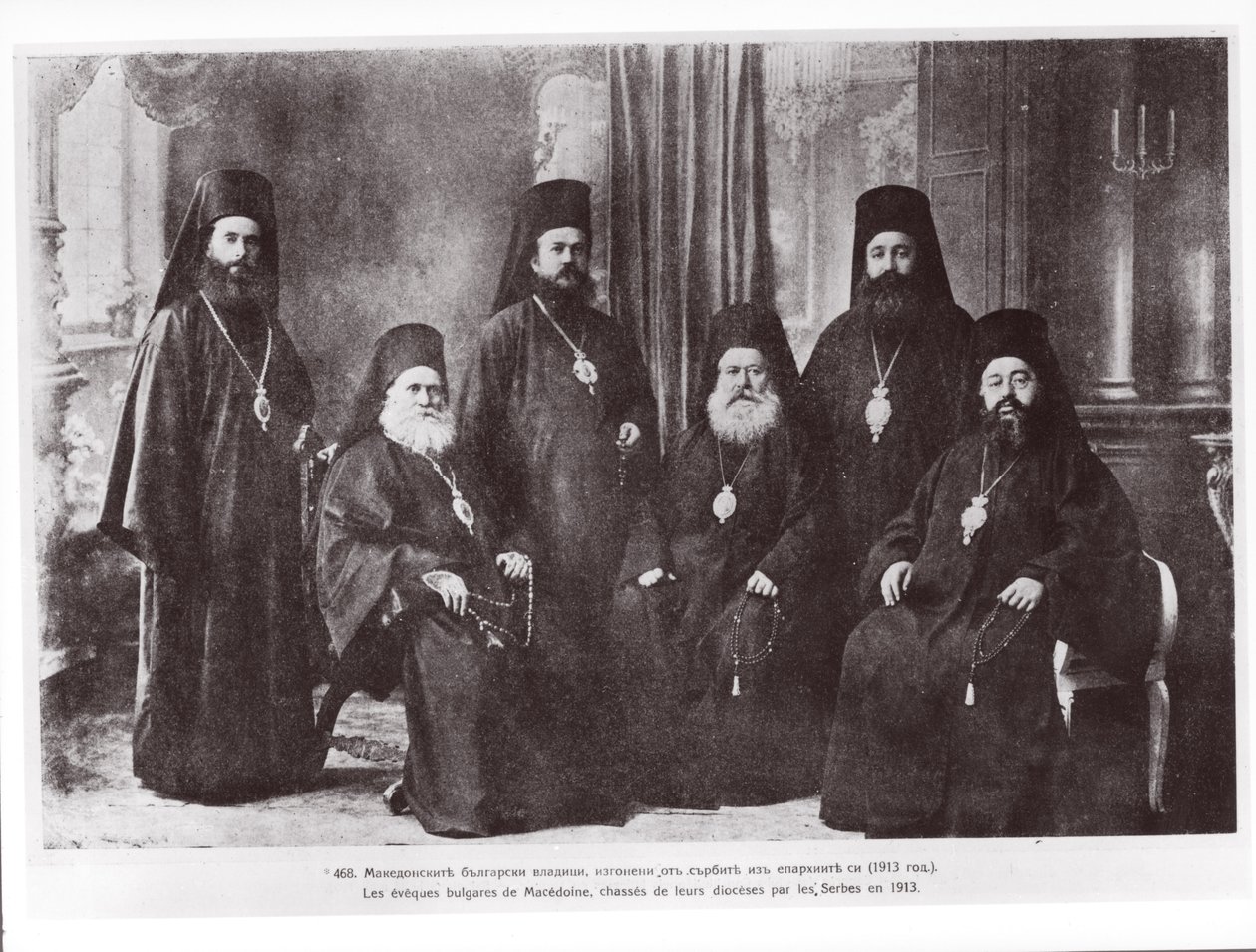 Bulgarske biskoper av Makedonia jaget bort fra bispedømmet sitt av serbere, 1913 av French Photographer
