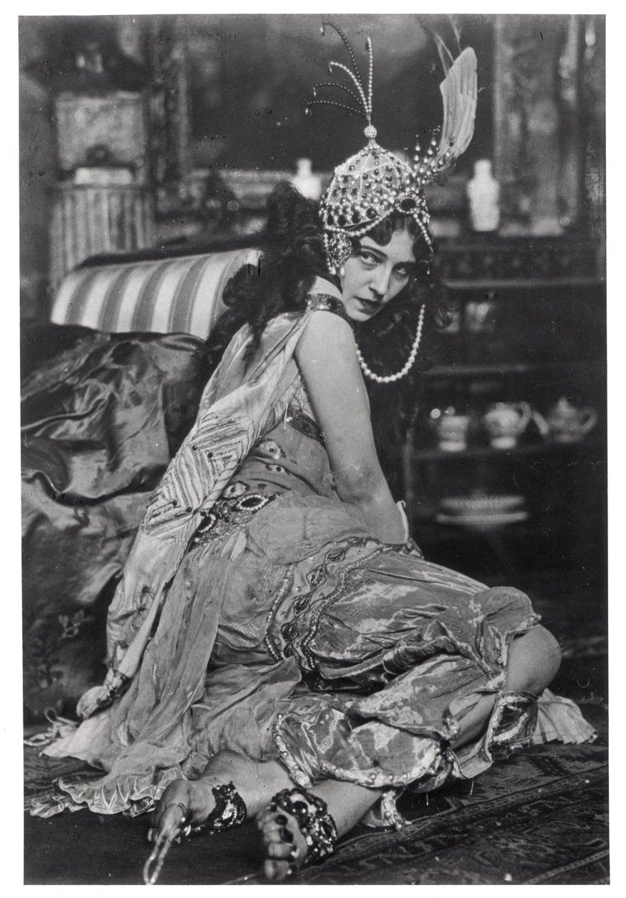 Ida Rubinstein (ca. 1885-1960) som Zobeide i Scheherazade, ca. 1910 av French Photographer
