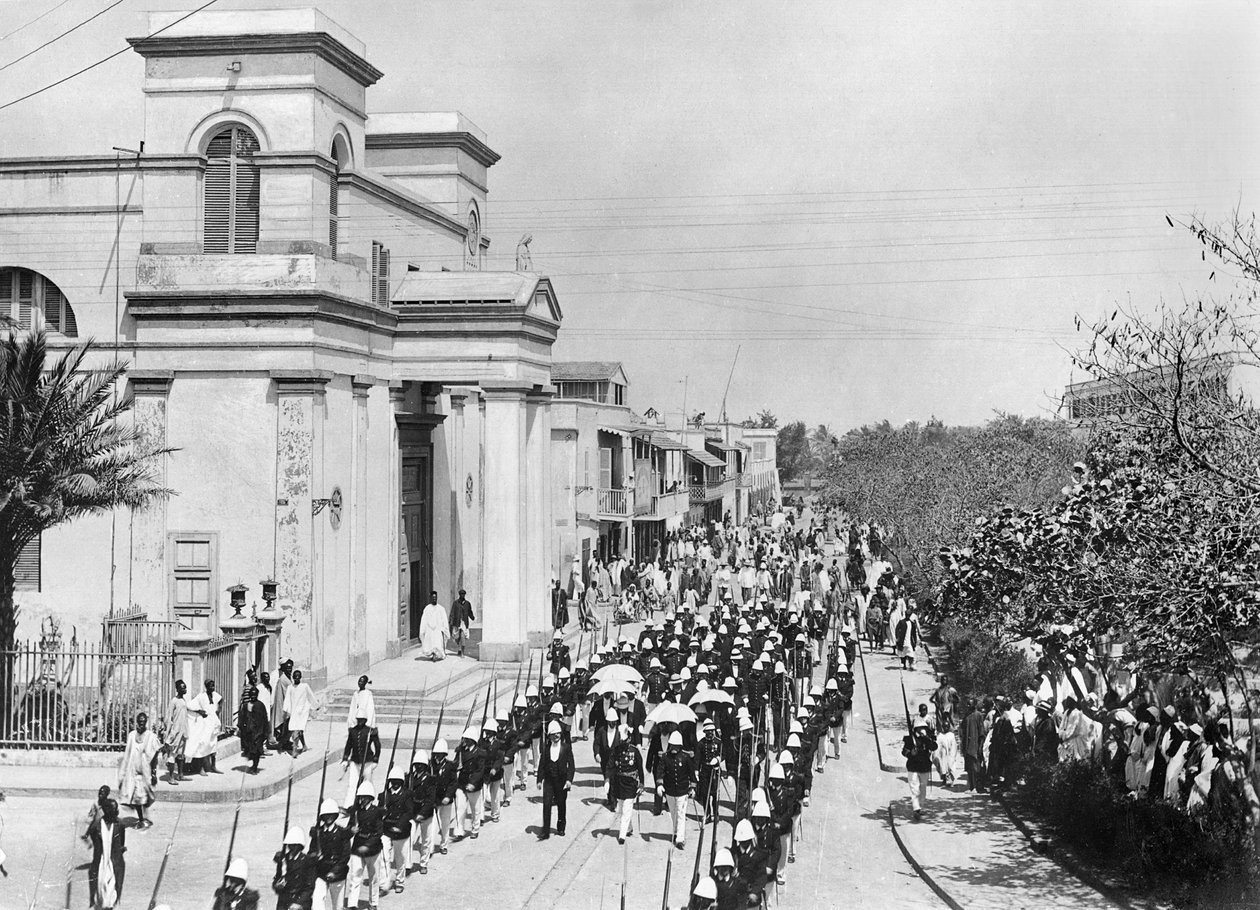 Militærparade, Saint-Louis, Senegal, ca. 1900 av French Photographer