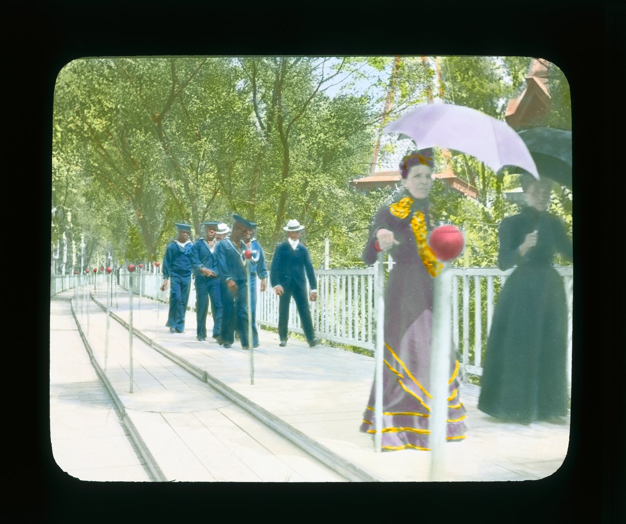 Paris-utstilling: Moving fortau, Paris, Frankrike, 1900 (lanternesklie) av French Photographer