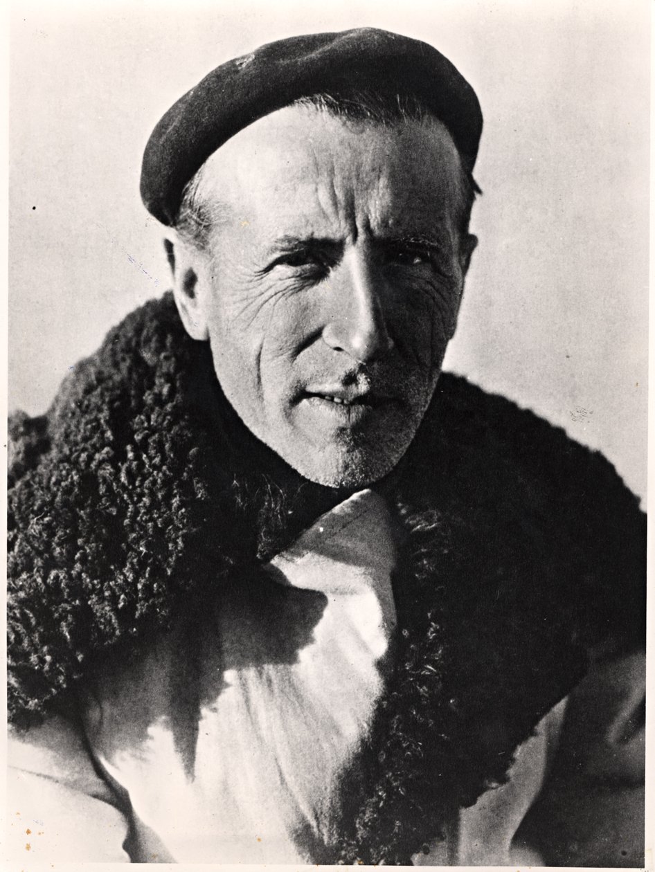 Pierre Teilhard de Chardin (1881-1955) av French Photographer