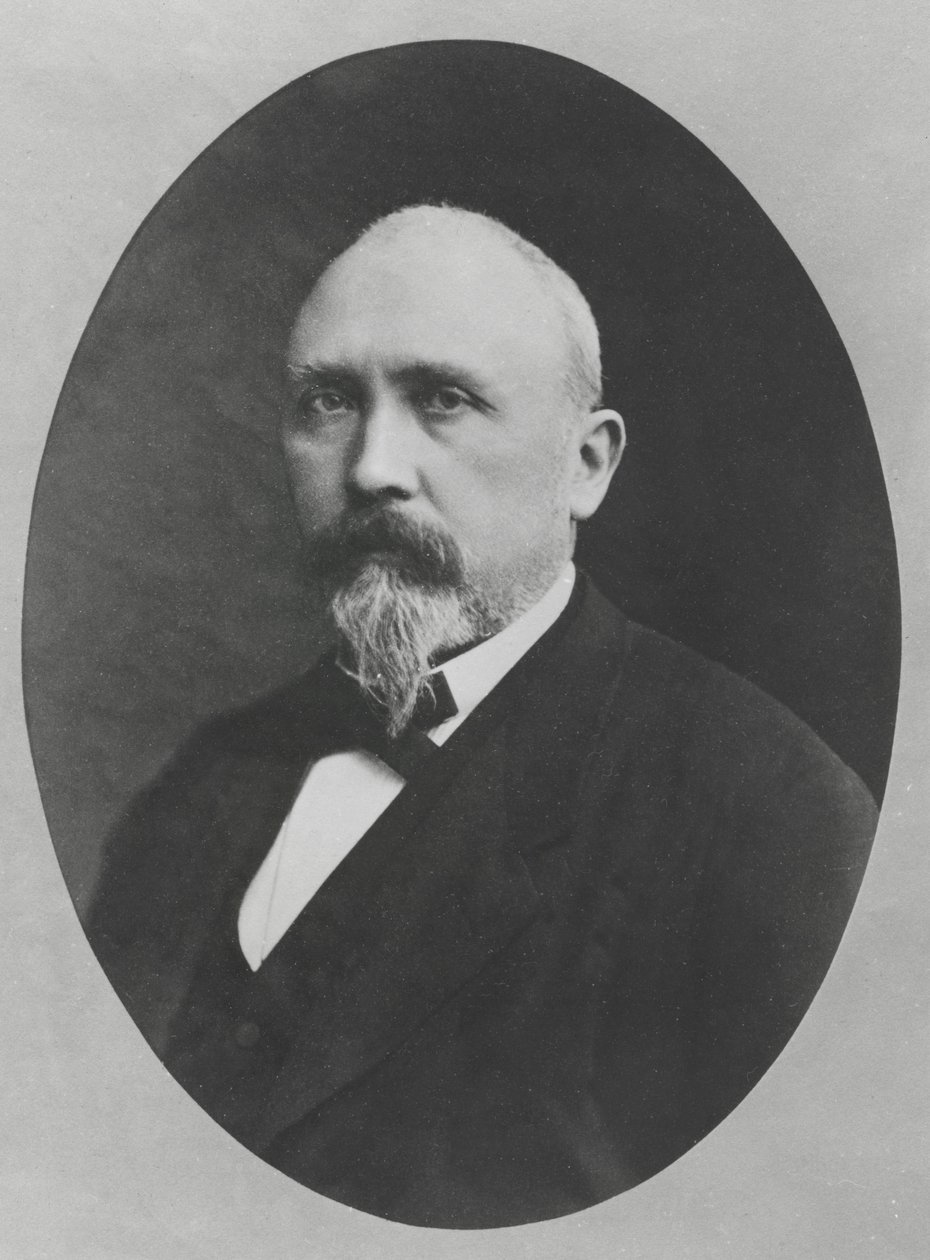 Portrett av Paul-René Léon Ginain av French Photographer