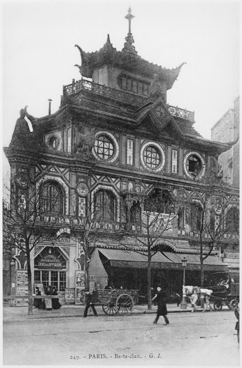 Postkort som viser Cafe-konserten Ba-ta-klanen, senere stavet Bataclan, 50 Boulevard Voltaire, Paris, ca. 1900 av French Photographer