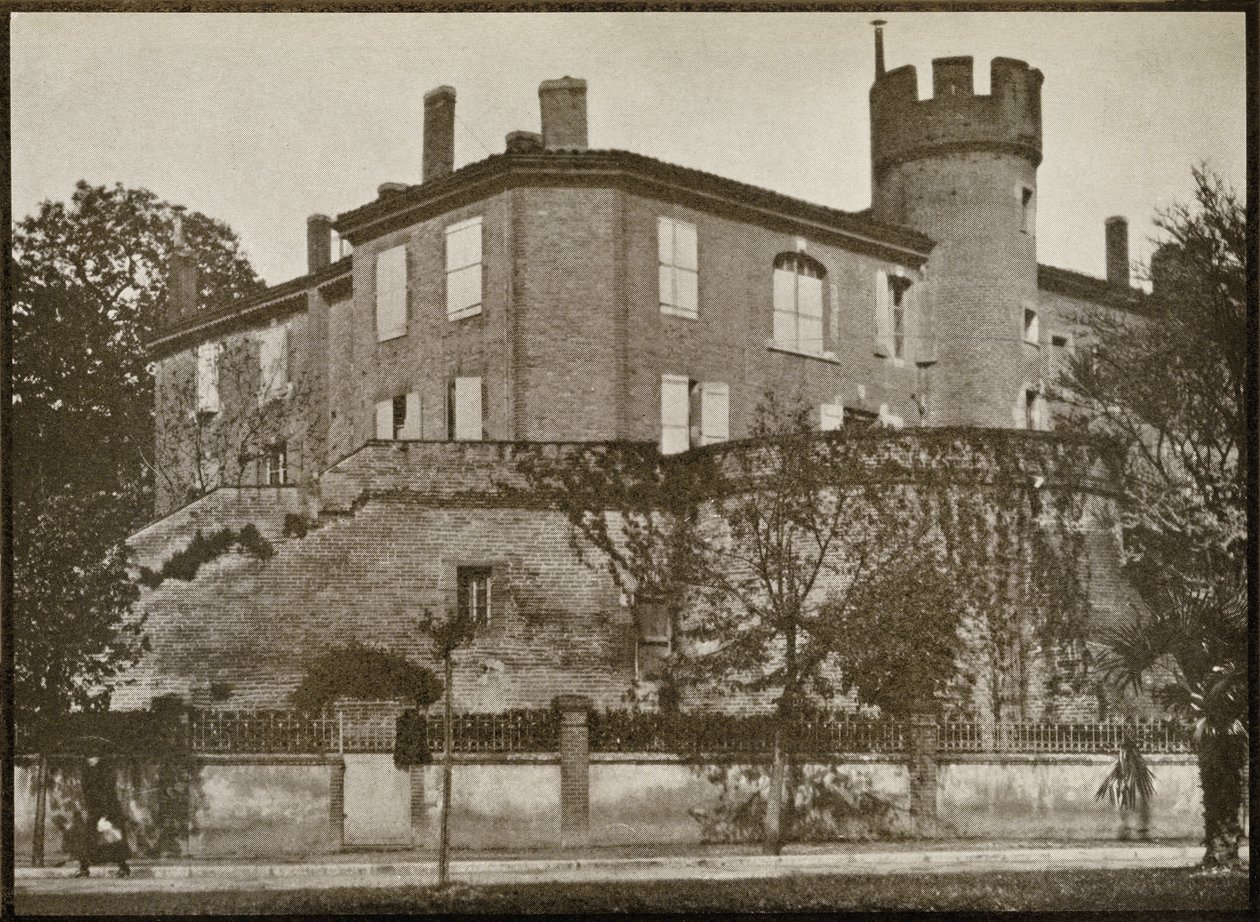 Huset i Albi der Toulouse-Lautrec ble født, fra Toulouse-Lautrec av Gerstle Mack, utgitt 1938 av French Photographer