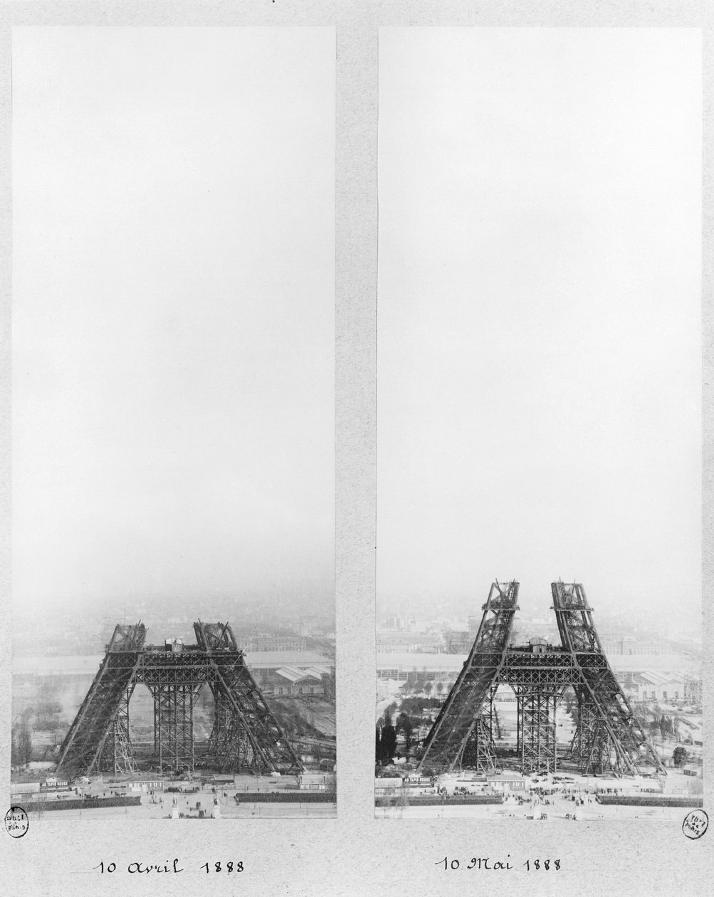 To visninger av byggingen av Eiffeltårnet, Paris, 10. april og 10. mai 1888 av French Photographer