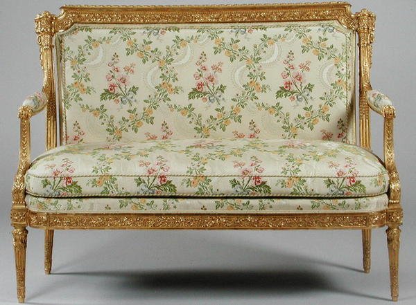 Kanape fra en suite av Louis XVI-møbler stemplet av Delaisement, ca. 1780 (utskåret forgylt tre og møbeltrekk) (se 222394) av French School
