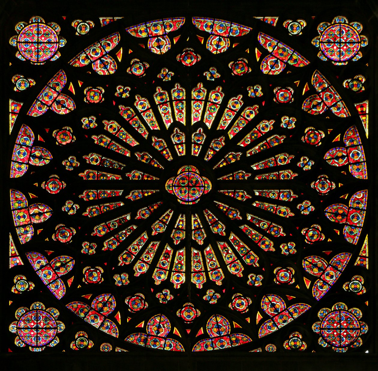Vindu som viser South Rose Window av French School