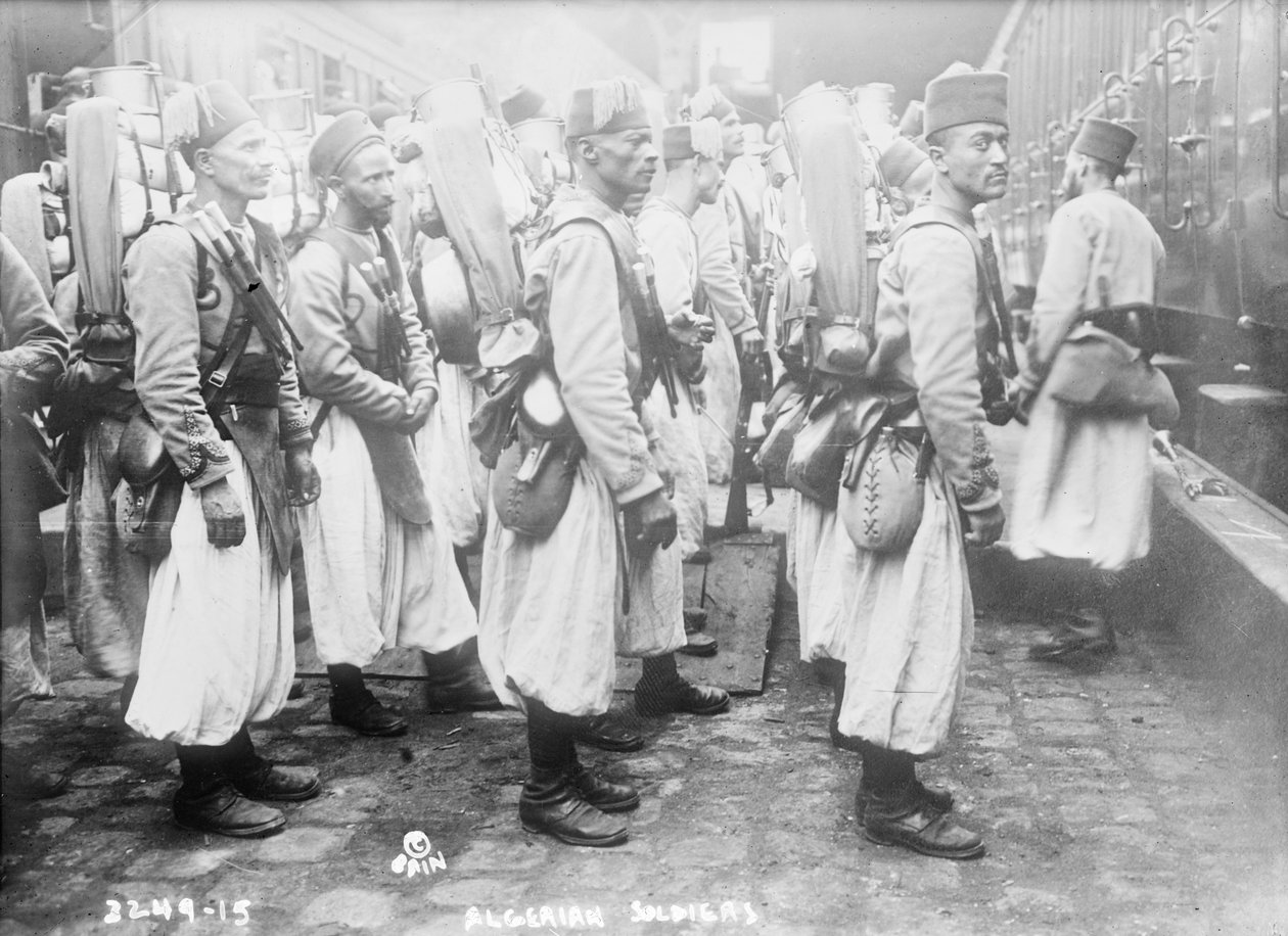 Algeriske soldater, 1914-15 av French Photographer